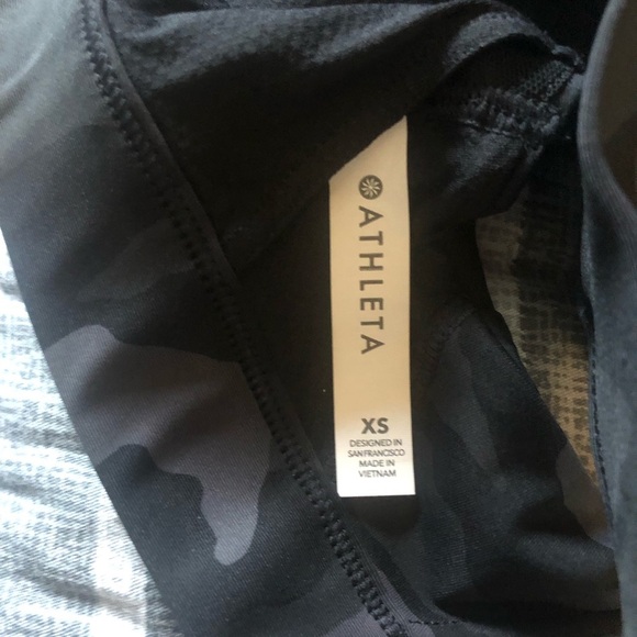 Athleta Ultimate CamomSports Bra-XS - Picture 5 of 7